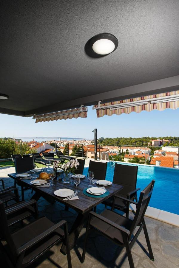 Villa Venka Rab Town Bagian luar foto