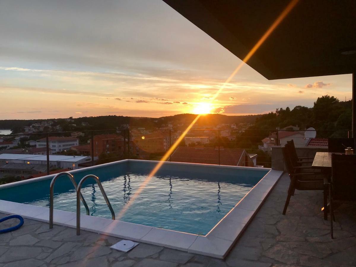 Villa Venka Rab Town Bagian luar foto